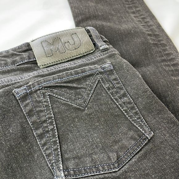 Marc by Marc Jacobs sz 30 Chrissie 003 Stretch Low Rise Skinny Leg Black Jeans - Picture 8 of 12